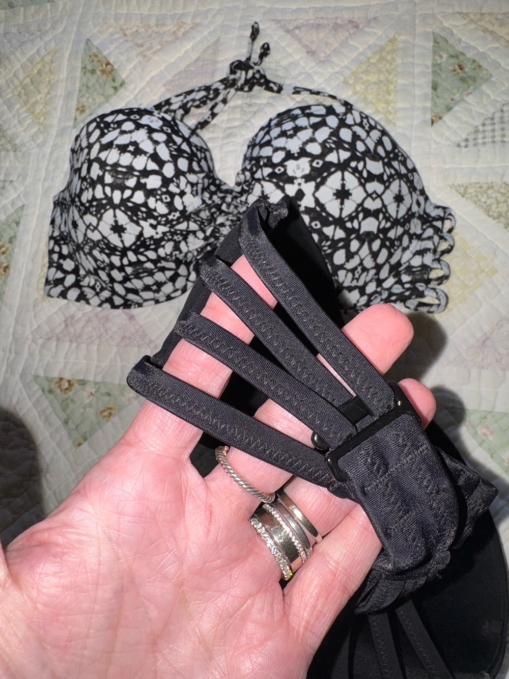 S&S Black Strapless Bikini Top 36D Ruched Bandeau Underwire Swim Top~Black Only - Picture 3 of 6